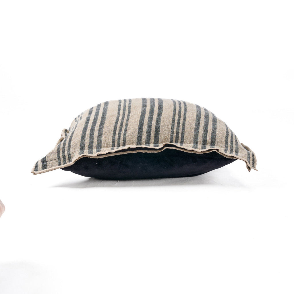 Kussenhoes linnen-velvet Nordic Stripe natuurlijk zwart gestreept 50 x 50 cm, voor bank en zithoek