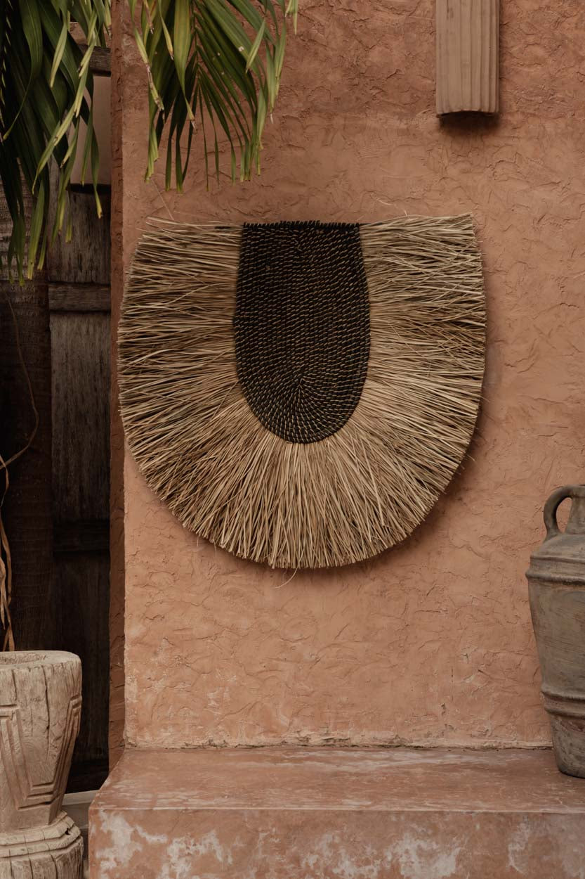 Wanddecoratie gras handgevlochten rond naturel, voor aan de muur of in een gallery wall