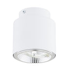 Witte cilindrische plafondlamp met glanzende rand en ribbelreflector rond de lichtbron