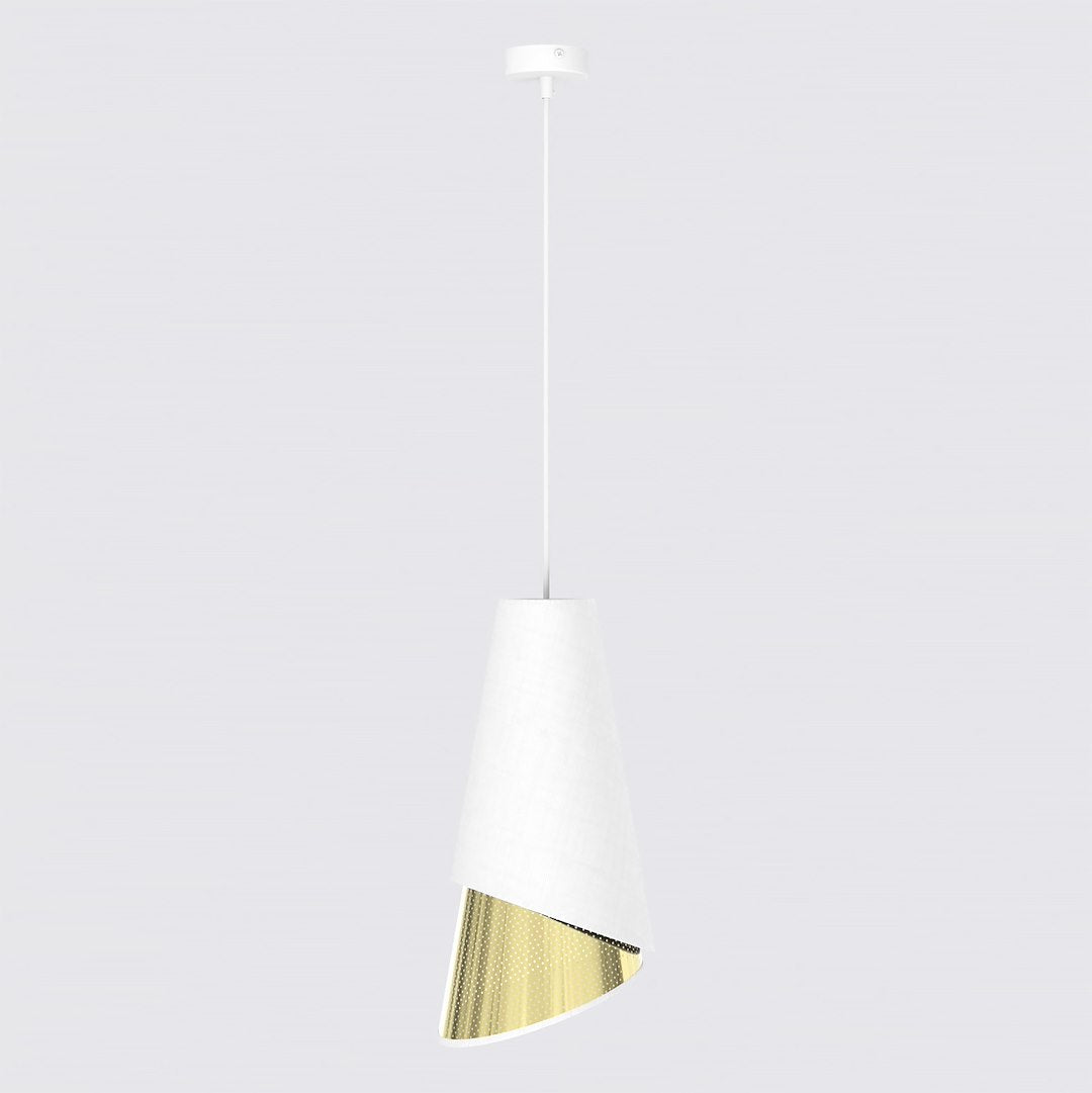 Witte conische hanglamp met geperforeerde goudkleurige onderrand aan een wit snoer en witte plafondplaat