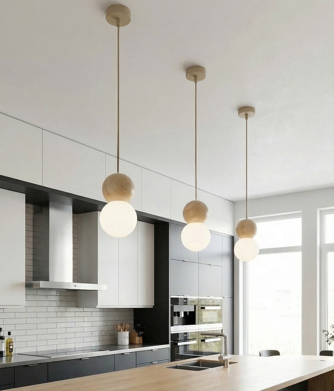Hanglamp gepoedercoat staal en hout Loop Scandinavisch, beige met witte kap, Ø 10 cm, 1 fitting G9, eettafel of keukeneiland