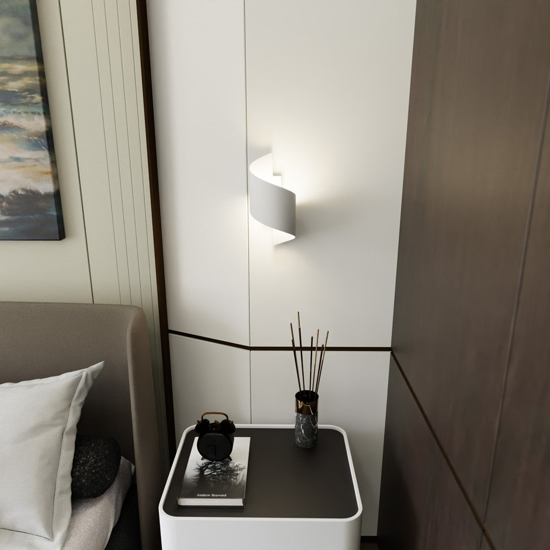 Wandlamp Spiner gepoedercoat staal, modern, wit – 14 x 30 cm, G9 fitting, voor trap, gang en woonkamer