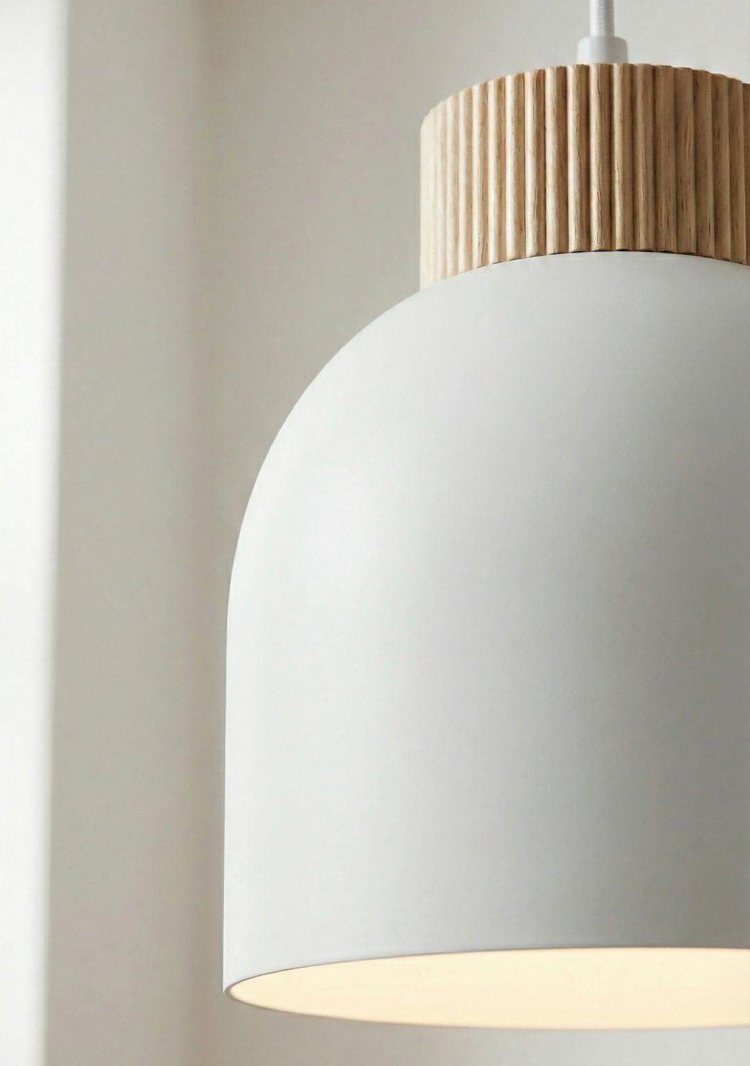 Hanglamp staal en hout Kru, Scandinavisch, wit, 1 fitting E27, met spider-ophanging en verstelbare hoogte