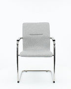 Vergaderstoel X6 sledeframe wolvilt Fenice 351 zachtblauw, zwart frame, met armleuningen, zithoogte 45 cm