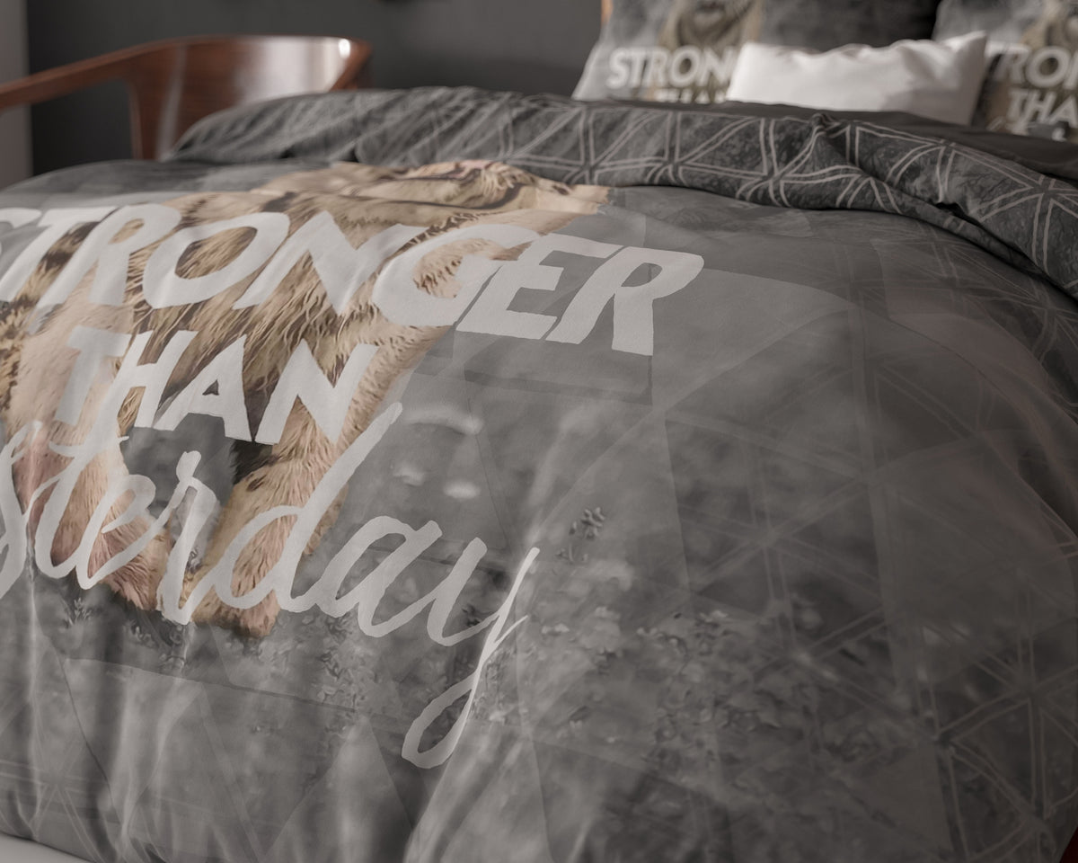 Dekbedovertrek katoen Stronger Than Yesterday tijger grijs 240 x 220 cm, met 2 kussenslopen 60 x 70 cm