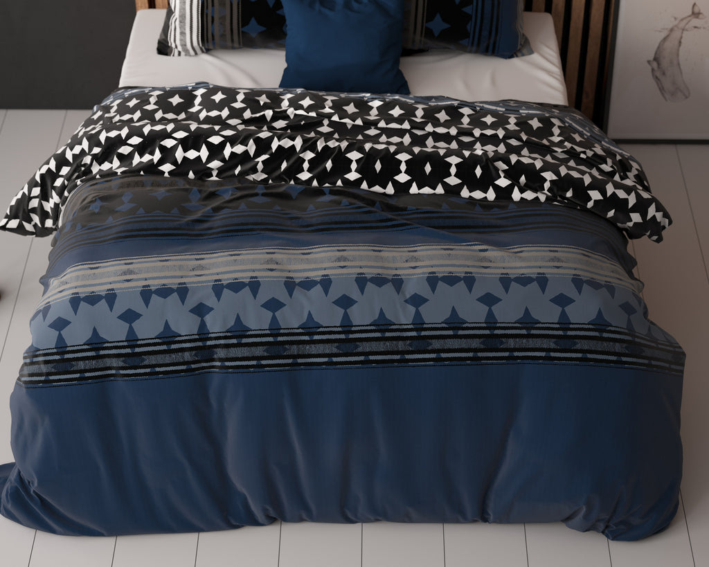 Dekbedovertrek micropercal katoen marineblauw met grafische print 240 x 220 cm, met 2 kussenslopen 60 x 70 cm
