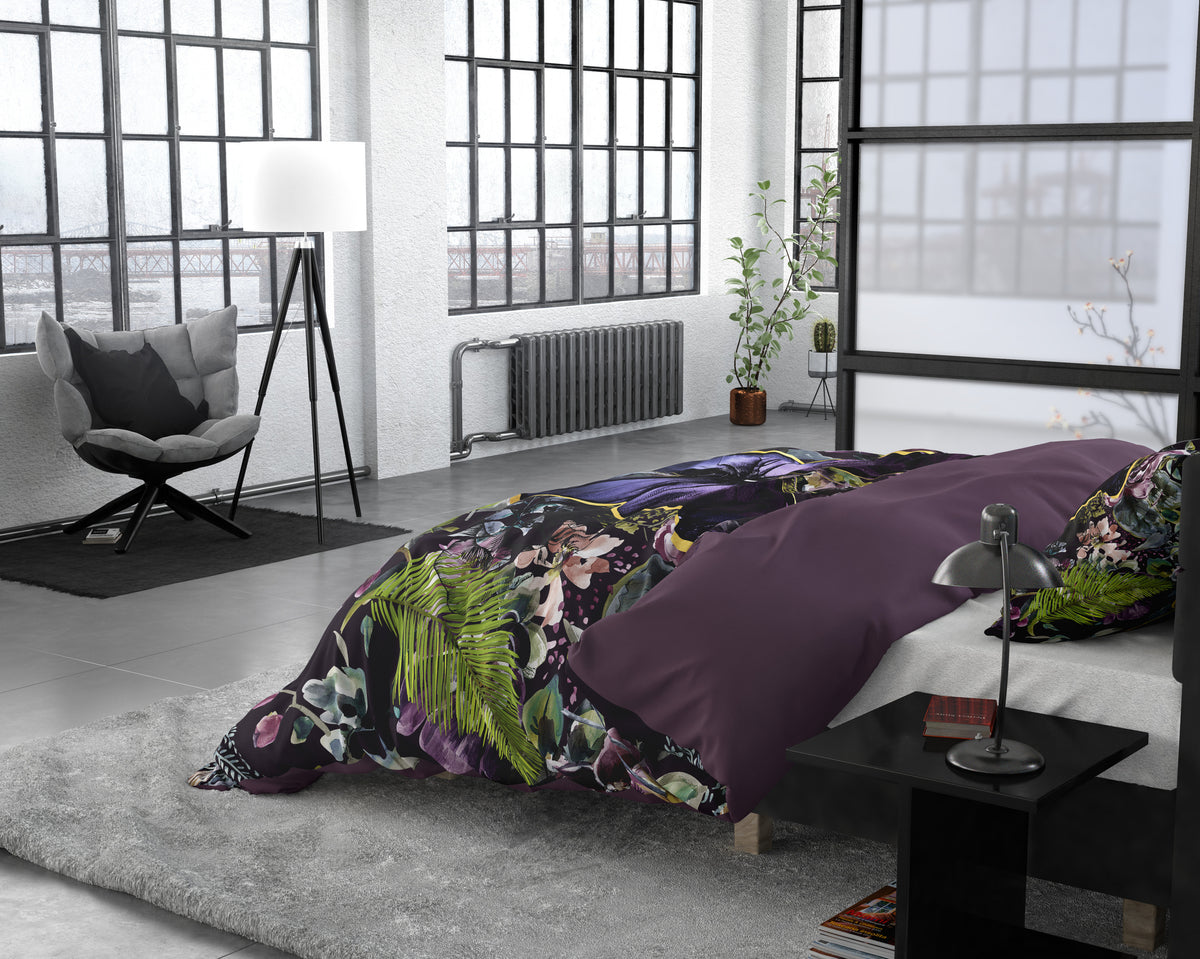Dekbedovertrek katoensatijn bloemen- en vlinderprint paars 240 x 220 cm, met kussenslopen 60 x 70 cm
