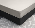 Hoeslaken katoensatijn crème 200 x 220 cm, hoekhoogte 30 cm, voor tweepersoonsbed