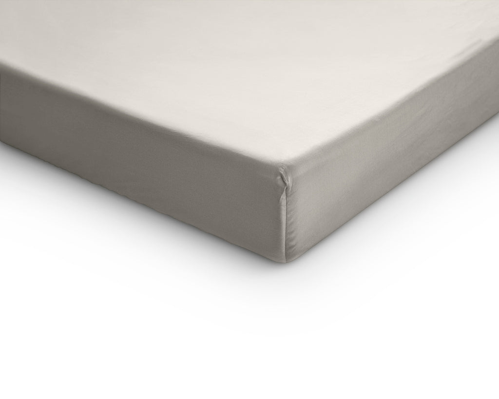 Topper hoeslaken katoensatijn crème 140 x 200 cm, hoekhoogte 15 cm, voor toppers en matrassen