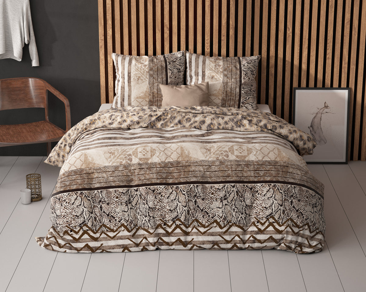 Dekbedovertrek micropercal katoen panterprint bruin 140 x 220 cm, met kussensloop 60 x 70 cm