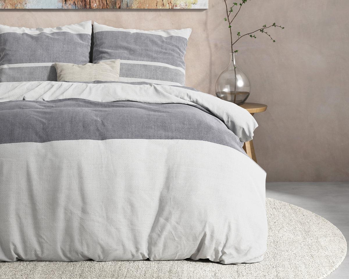Dekbedovertrek flanel katoen Skylar antraciet 240 x 220 cm, met kussenslopen 60 x 70 cm