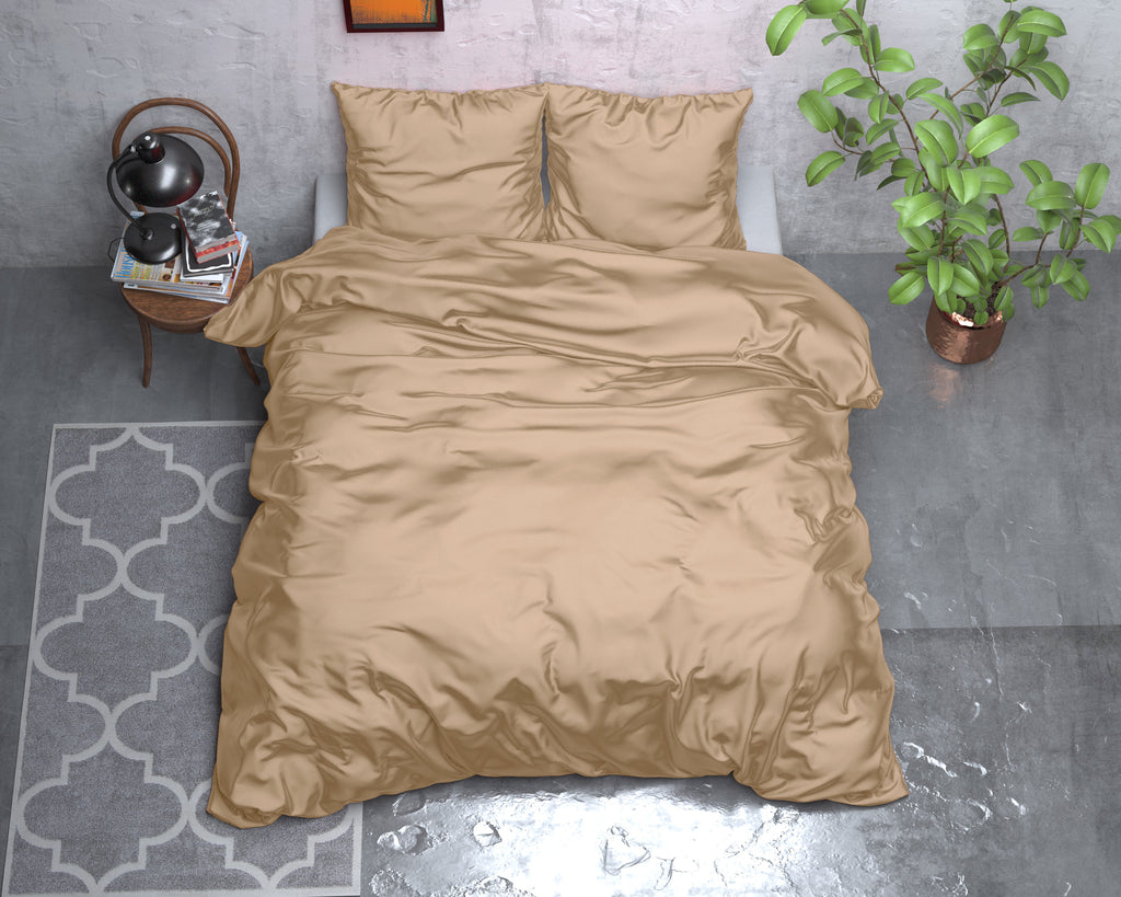 Dekbedovertrek micropercal satijn effen taupe 240 x 220 cm, met 2 kussenslopen 60 x 70 cm