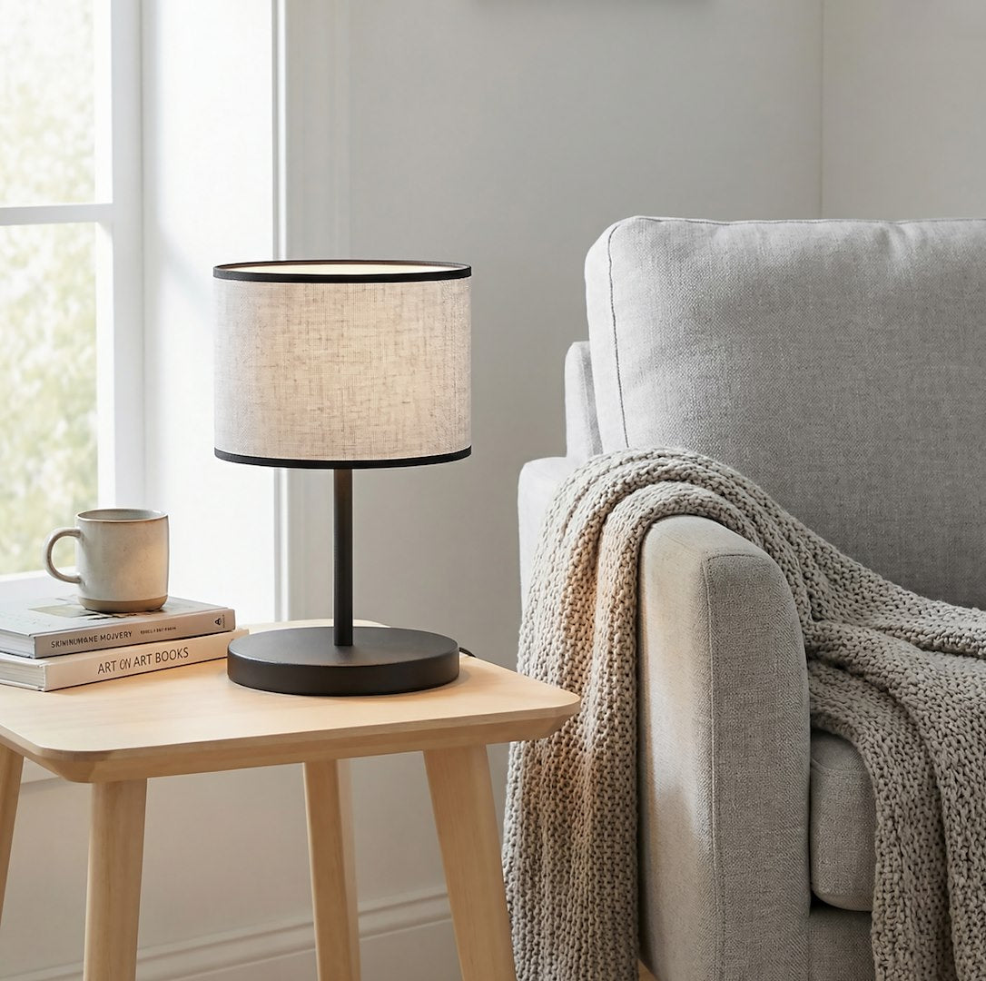 Tafellamp gepoedercoat staal minimalistisch Eco grijs met zwarte accenten, stoffen kap Ø 20 cm, E27