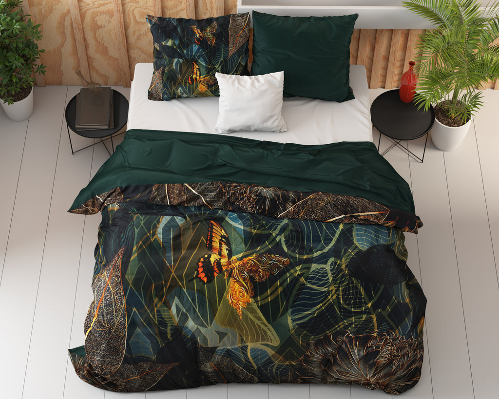 Dekbedovertrek katoensatijn Dark Rises zwart met bladeren en vlinders 200 x 220 cm, met 2 kussenslopen 60 x 70 cm