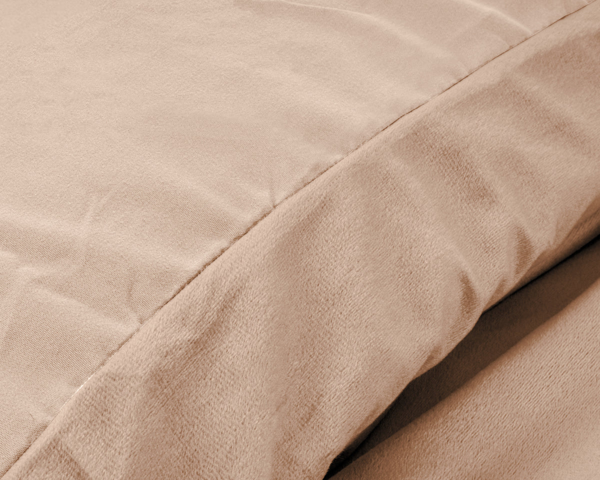 Dekbedovertrek velvet polyester effen huidskleurig 240 x 220 cm, met kussenslopen 60 x 70 cm