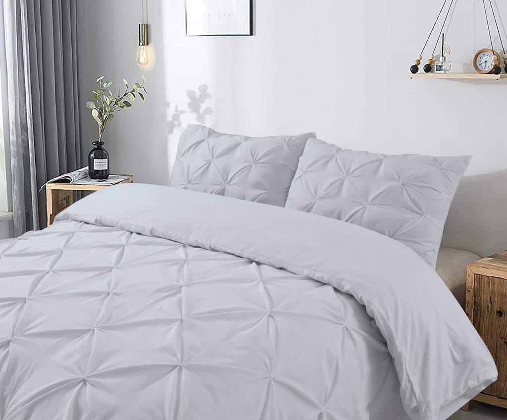 Dekbedovertrek katoen pintuck Salvador wit 240 x 220 cm, met kussenslopen 60 x 70 cm