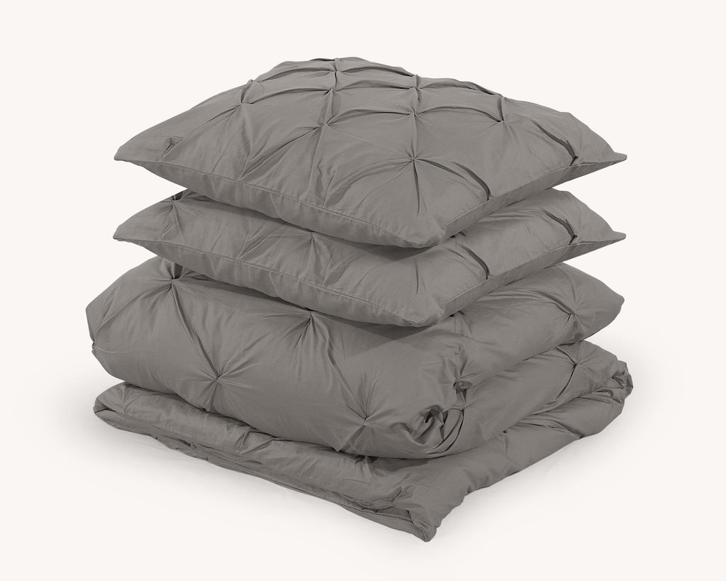 Dekbedovertrek katoen pintuck Salvador taupe 200 x 220 cm, met 2 kussenslopen 60 x 70 cm