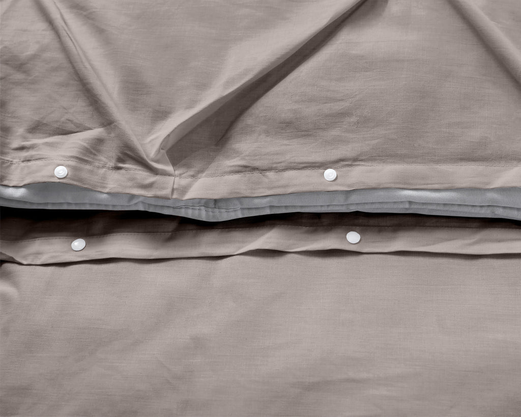 Dekbedovertrek katoen pintuck Salvador taupe 200 x 220 cm, met 2 kussenslopen 60 x 70 cm