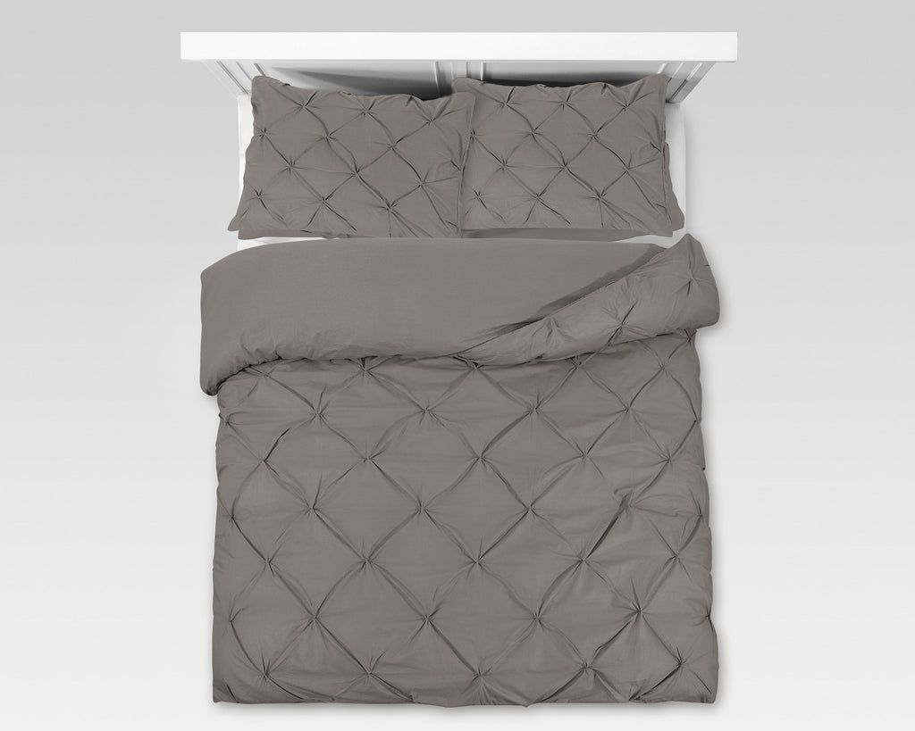 Dekbedovertrek katoen pintuck Salvador taupe 200 x 220 cm, met 2 kussenslopen 60 x 70 cm