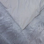 Dekbedovertrek velvet polyester Crystal Velvet grijs 200 x 220 cm, met kussenslopen, slaapkamer