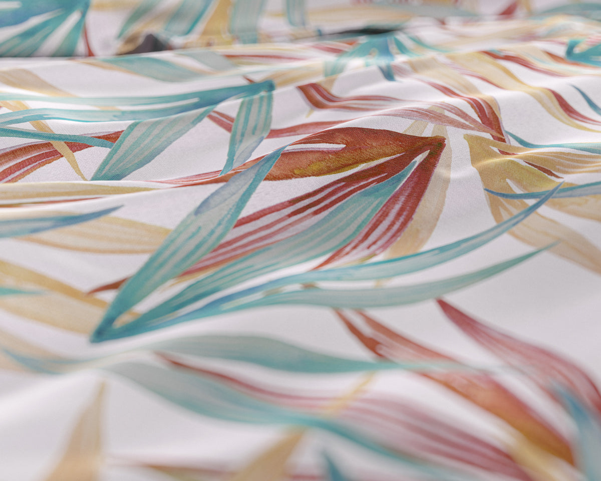 Dekbedovertrek katoensatijn Aster meerkleurig bladprint 240 x 220 cm, met 2 kussenslopen 60 x 70 cm