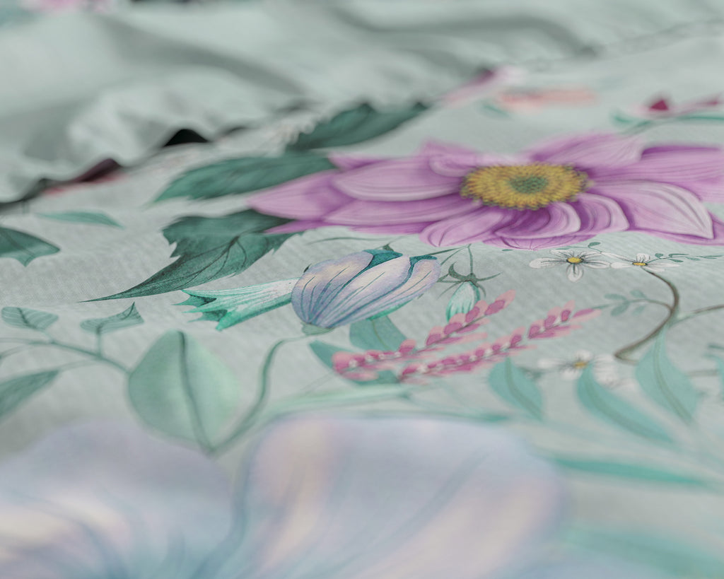 Dekbedovertrek katoensatijn Flore bloemenprint blauw 240 x 220 cm, met 2 kussenslopen voor de slaapkamer