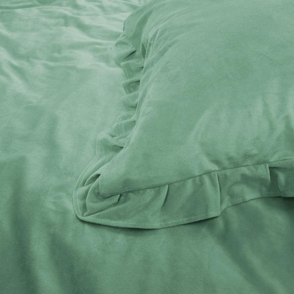 Dekbedovertrek fluweel velvet groen met ruches 200 x 220 cm, met kussenslopen voor de slaapkamer
