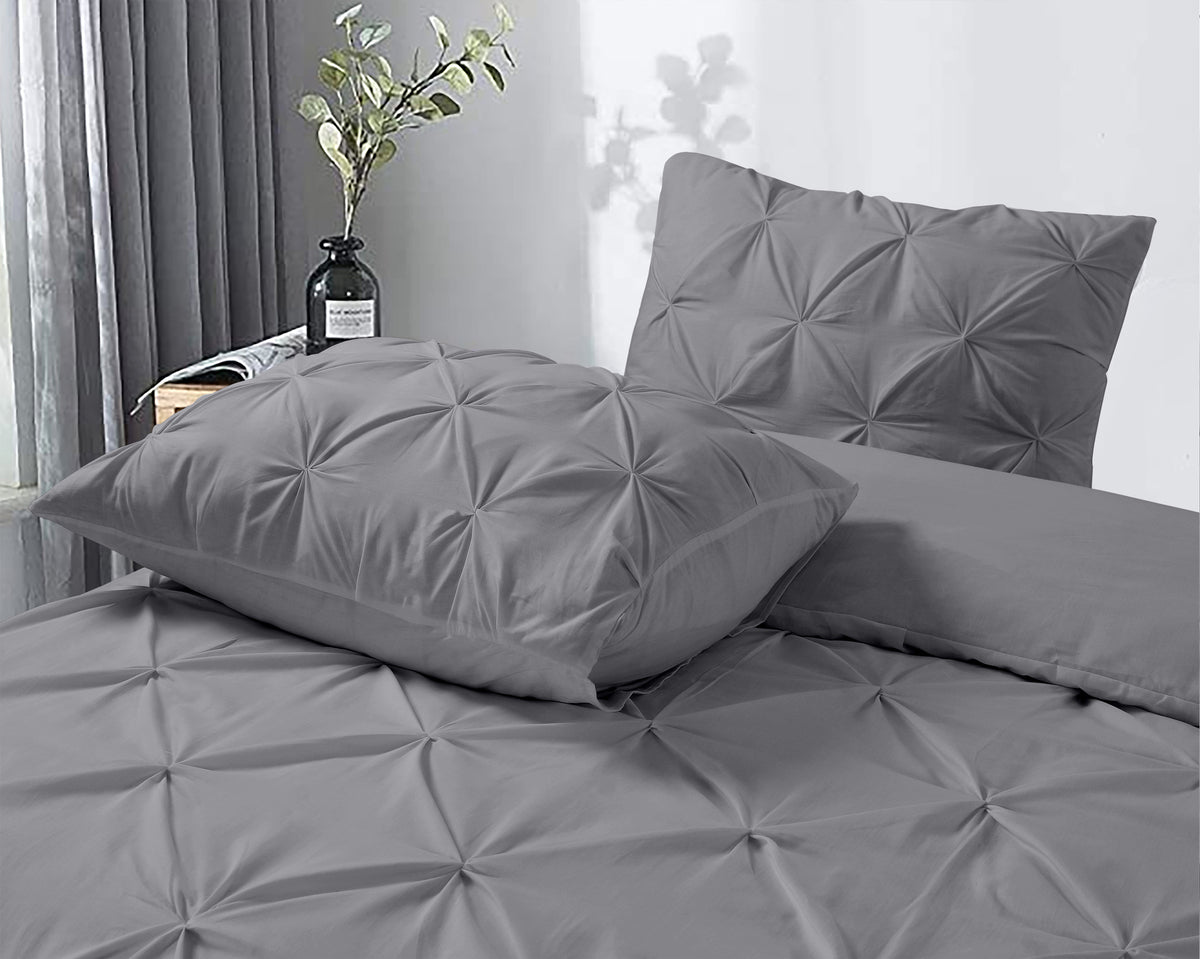 Dekbedovertrek katoen ranforce pintuck grijs 240 x 220 cm, met 2 kussenslopen 60 x 70 cm