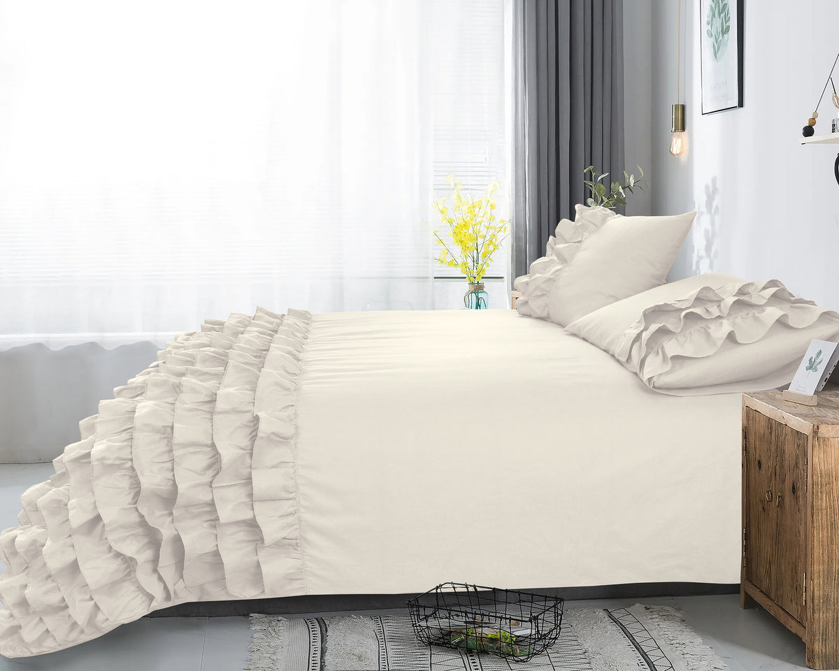 Dekbedovertrek katoen percale T144 crème met ruches 240 x 220 cm, met 2 kussenslopen 60 x 70 cm