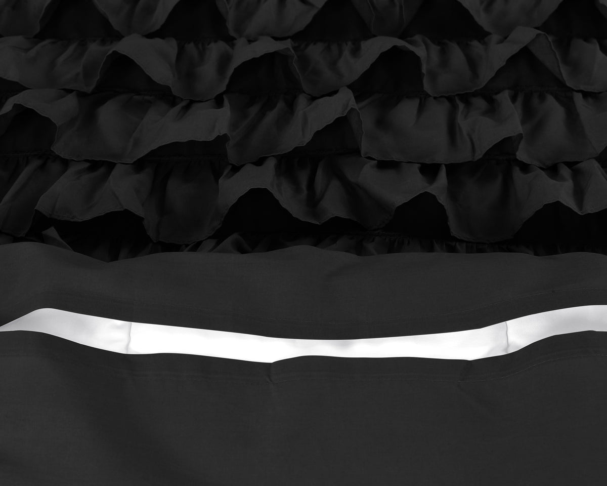 Dekbedovertrek percale katoen Cyprus zwart met ruches 200 x 220 cm, met 2 kussenslopen 60 x 70 cm