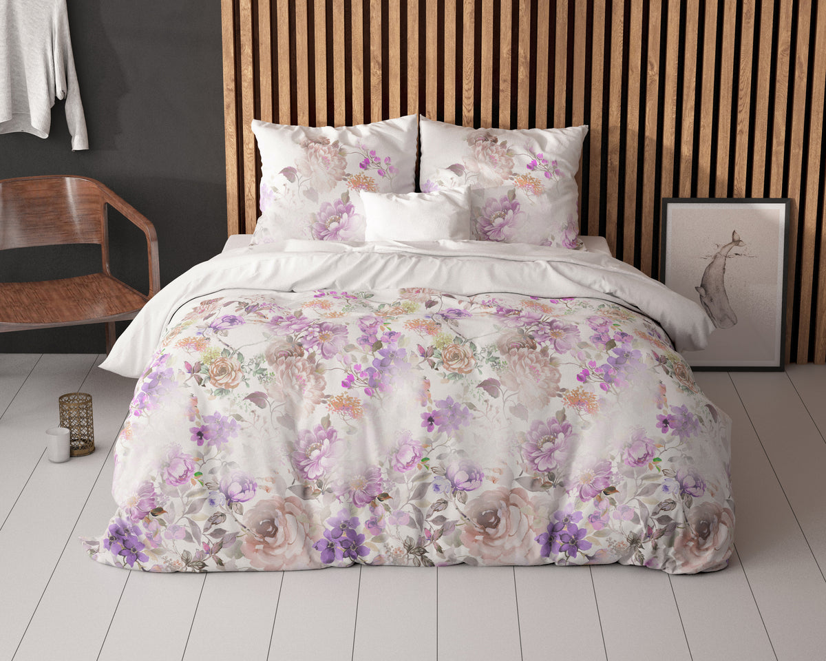 Dekbedovertrek katoen-polyester Jenice bloemendessin roze op witte ondergrond 240 x 220 cm, met kussensloop