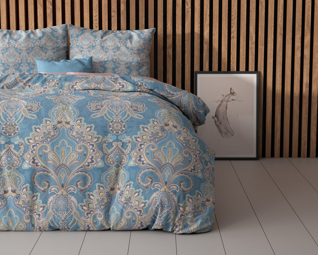 Dekbedovertrek microvezel Giselle blauw met ornamentprint 240 x 220 cm, met 2 kussenslopen 60 x 70 cm