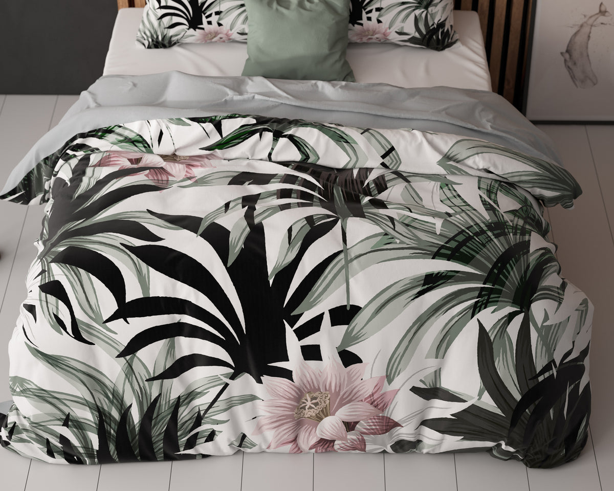 Dekbedovertrek microvezel wit met bladprint en roze bloemen 240 x 220 cm, met 2 kussenslopen 60 x 70 cm