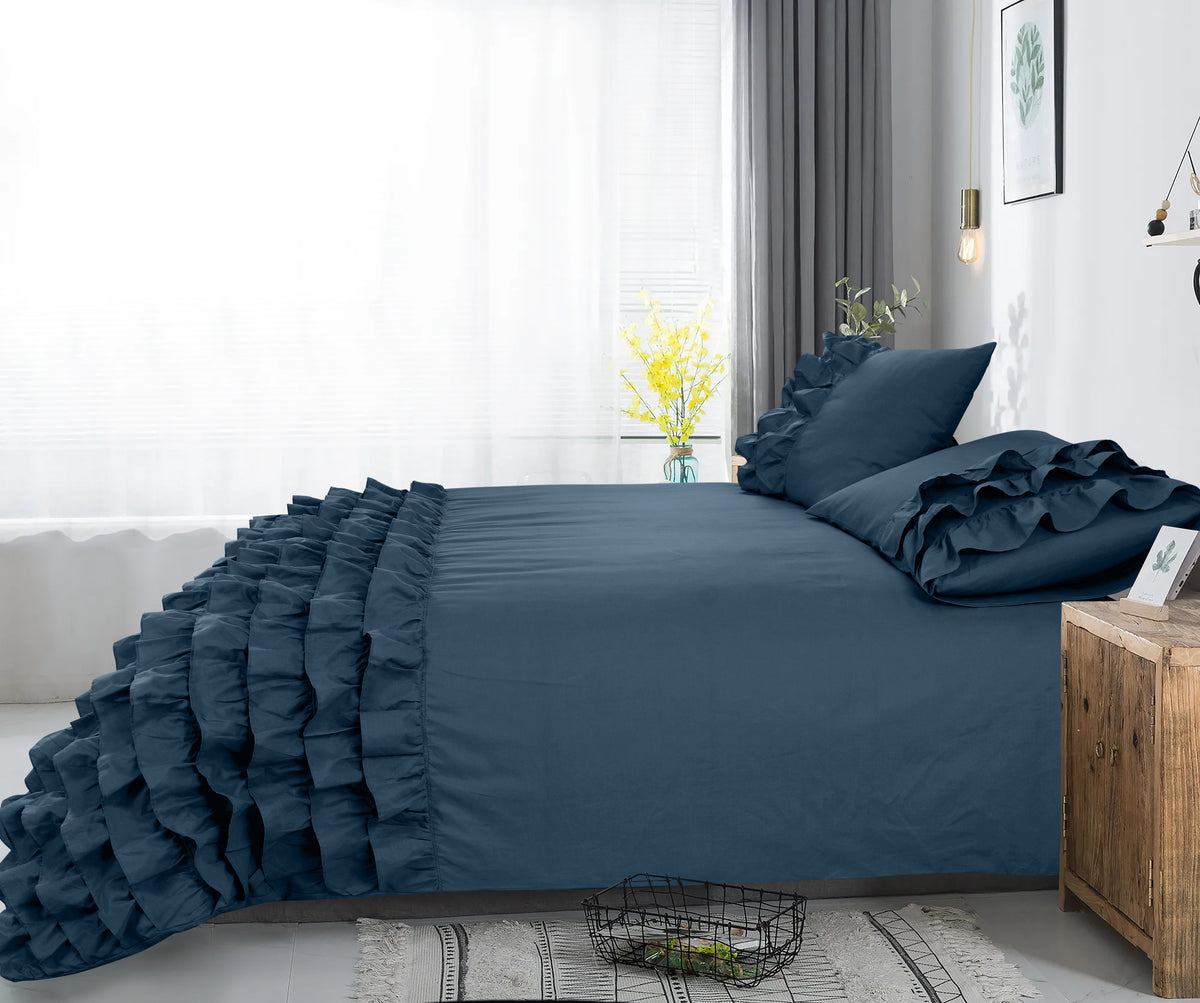 Dekbedovertrek Cyprus percale katoen T144 blauw met ruches 240 x 220 cm, met 2 kussenslopen 60 x 70 cm