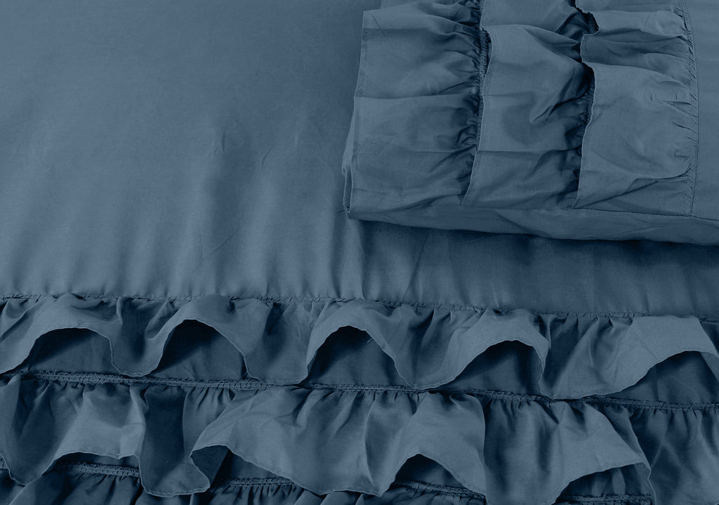 Dekbedovertrek Cyprus percale katoen T144 blauw met ruches 240 x 220 cm, met 2 kussenslopen 60 x 70 cm