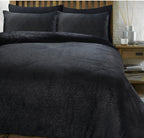 Dekbedovertrek flanel fleece met foliedruk zwart 240 x 220 cm, met kussenslopen voor de slaapkamer