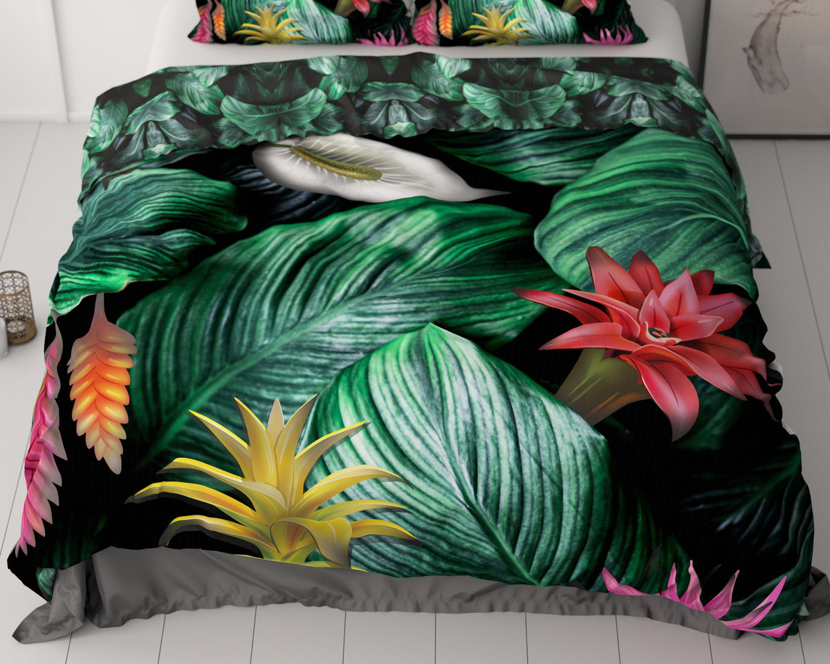 Dekbedovertrek katoensatijn Cintia groen met tropische bloemenprint 240 x 220 cm, met 2 kussenslopen 60 x 70 cm