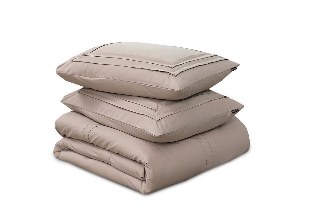 Dekbedovertrek micropercale taupe 200 x 200/220 cm, met 2 kussenslopen 60 x 70 cm