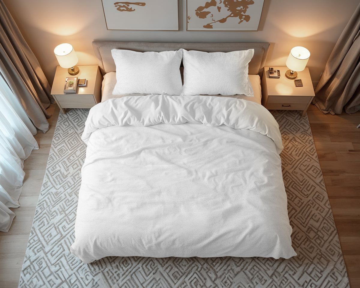 Dekbedovertrek teddy polyester met katoenen onderzijde wit 240 x 220 cm, met kussenslopen