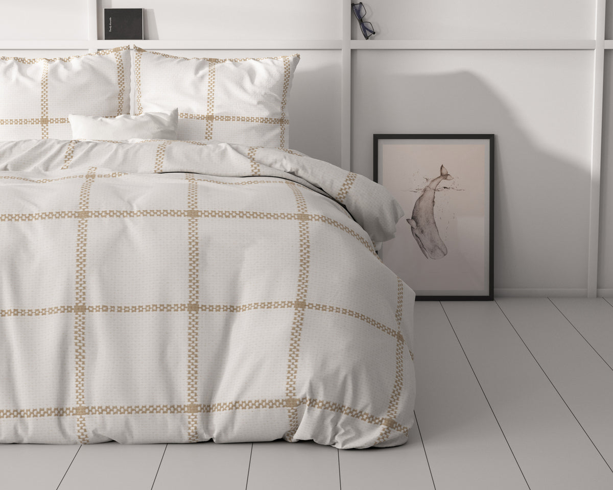 Dekbedovertrek Vasco wit met beige ruitpatroon, 240 x 220 cm, slaapkamer