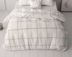 Dekbedovertrek Vasco wit met beige ruitpatroon, 240 x 220 cm, slaapkamer
