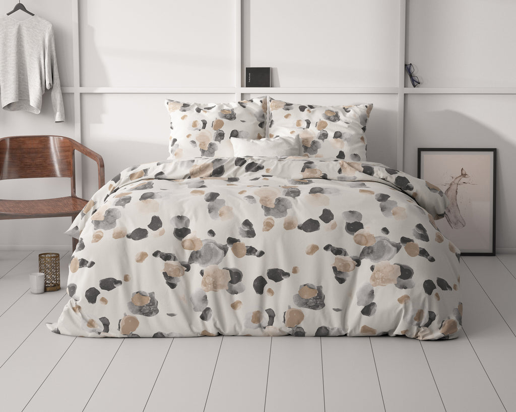 Dekbedovertrek gestipt zand 200 x 220 cm, ecru met grijze en beige stippen voor de slaapkamer