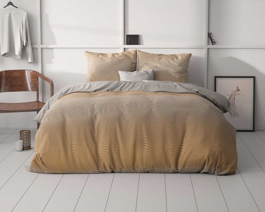 Dekbedovertrek Boyd oranje met golvend lijnenpatroon en taupe achterzijde 240 x 220 cm