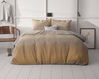 Dekbedovertrek Boyd oranje met golvend lijnenpatroon en taupe achterzijde 240 x 220 cm