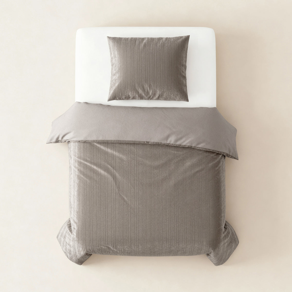 Dekbedovertrek fluweel taupe/grijs 140 x 220 cm, met 1 kussensloop voor de slaapkamer