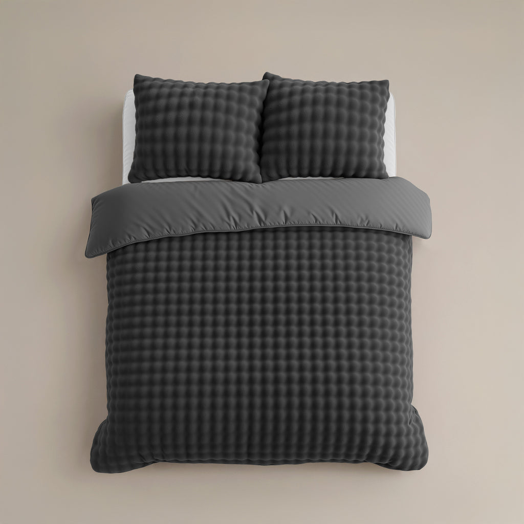 Dekbedovertrek pompom flanel fleece antraciet 240 x 220 cm, met kussenslopen voor de slaapkamer