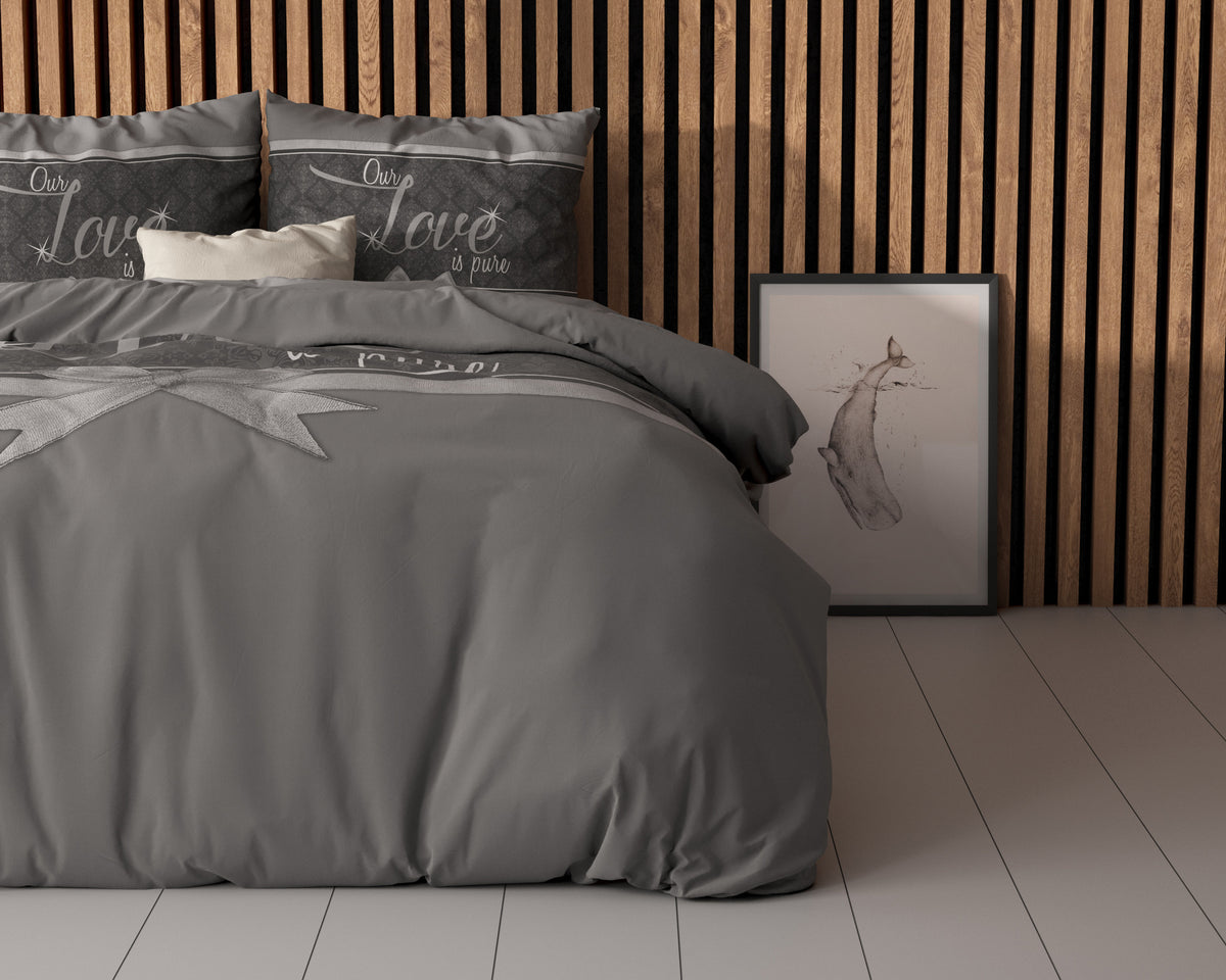 Dekbedovertrek Pure Liefde grijs 200 x 200/220 cm, met print Our Love is pure