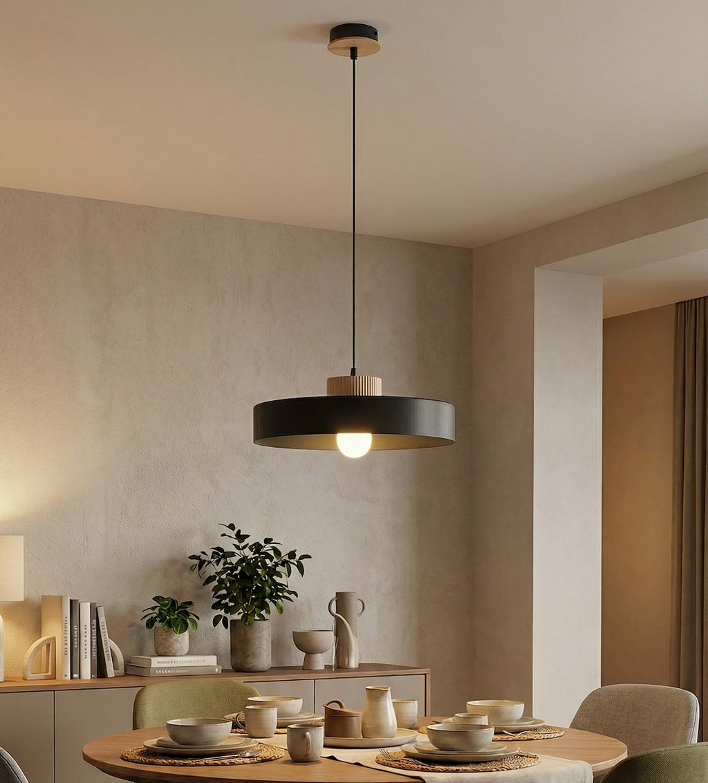Hanglamp gepoedercoat staal en hout Scandinavisch Kivi zwart 35 x 35 cm, voor woonkamer of eetkamer