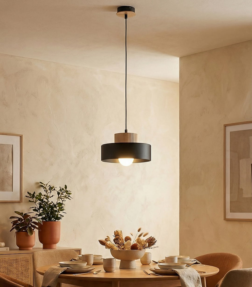 Hanglamp gepoedercoat staal met hout, Scandinavisch Kivi, zwart, 20 x 20 cm, 1 x E27 voor woonkamer en eetkamer