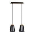 Zwarte hanglamp met twee stalen kappen en houten details aan een langwerpige plafondplaat